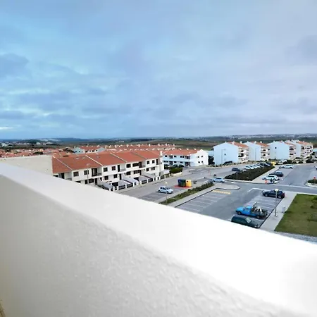Baleal Ocean Breeze 公寓 *